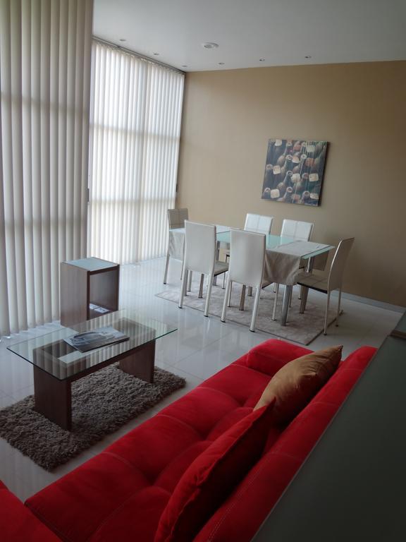 קוארנבאקאבה Triumph Tower Residence חדר תמונה