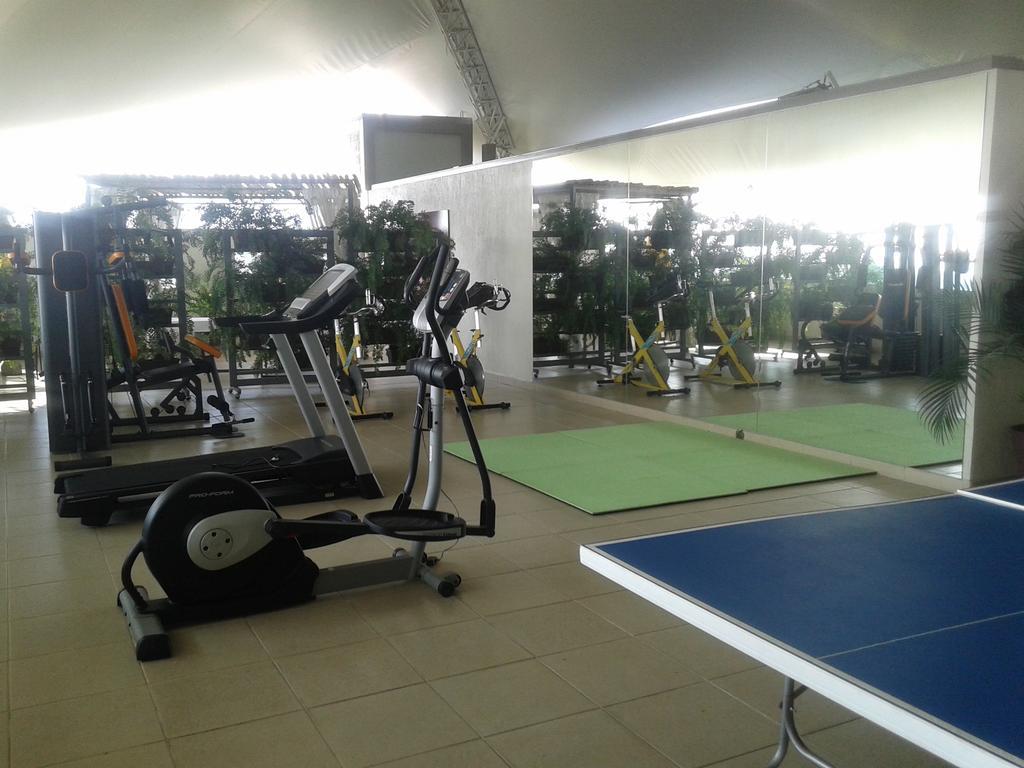 קוארנבאקאבה Triumph Tower Residence מראה חיצוני תמונה